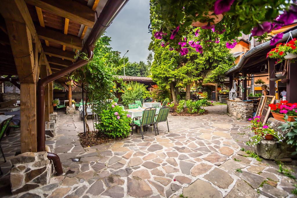 Penzion Trattoria Presov Exterior photo